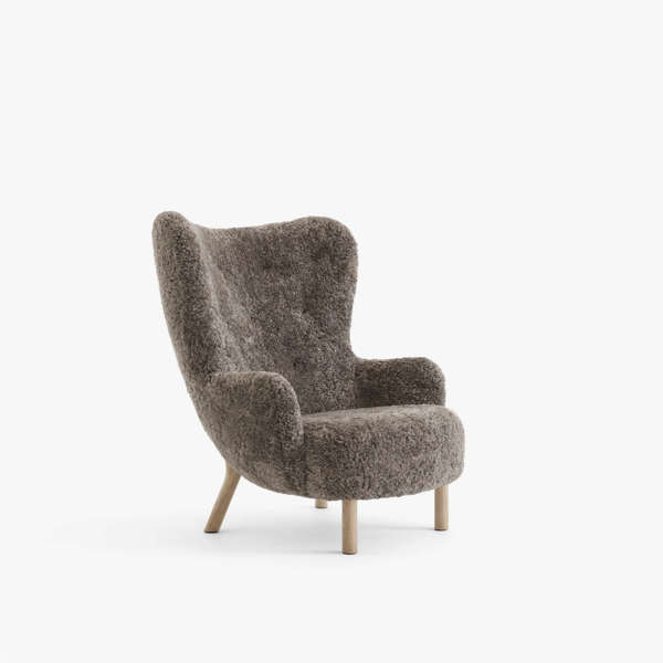 Petra Lounge Chair - Sheepskin Sahara Oak